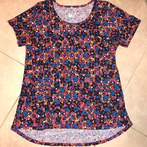 Large lularoe classic t